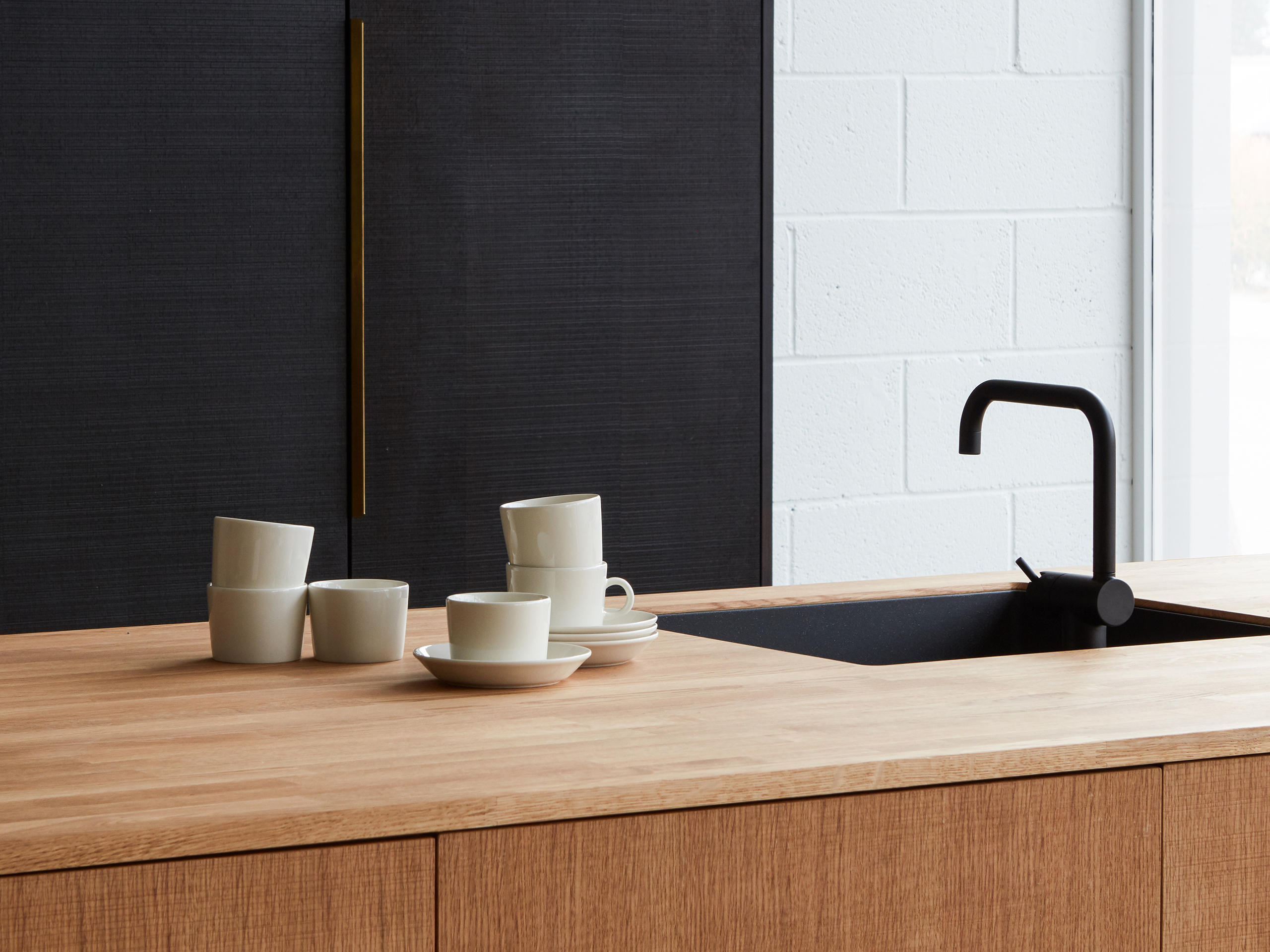 Kitchen countertop in solid wood