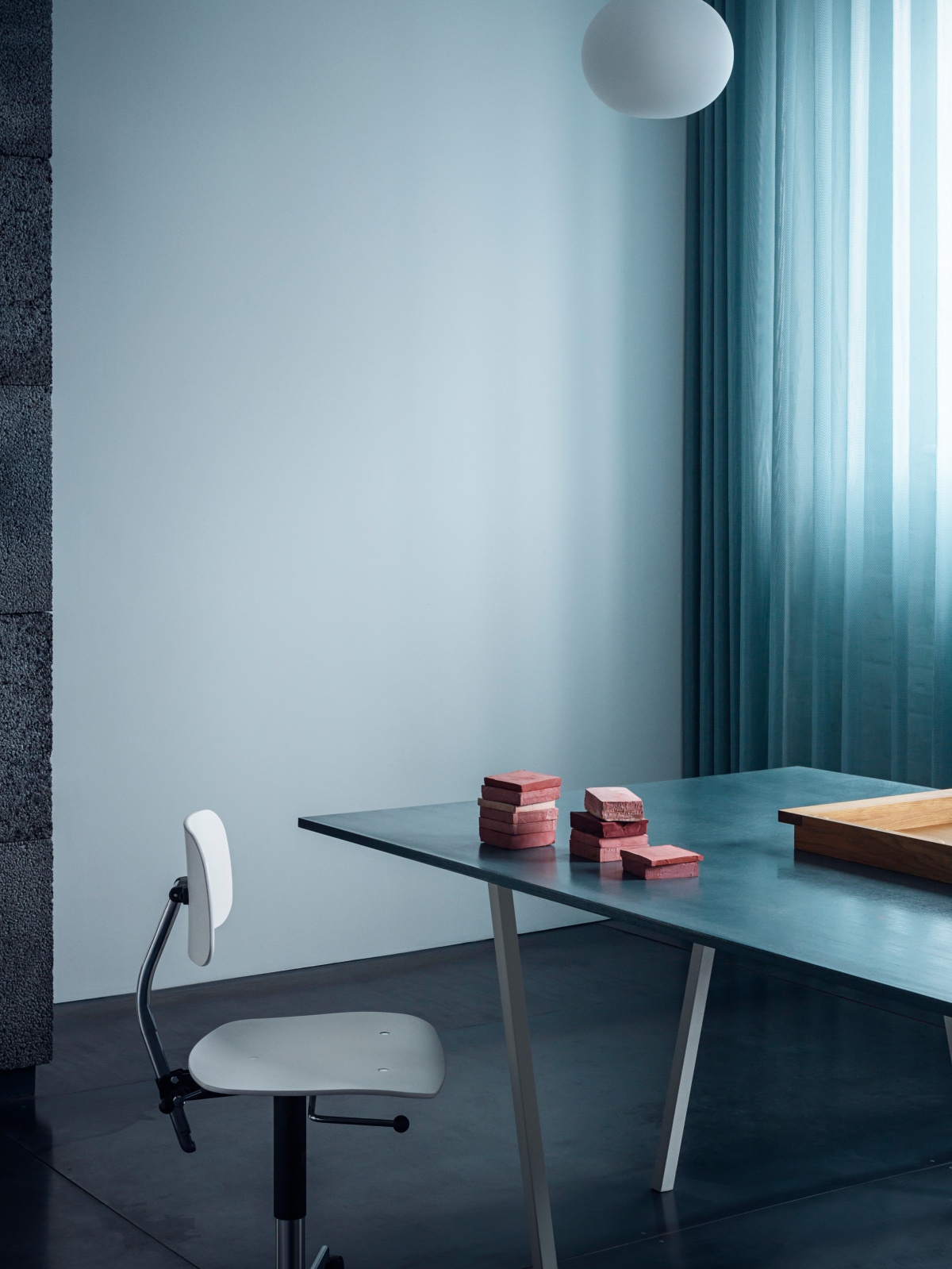 Bureau et chaise